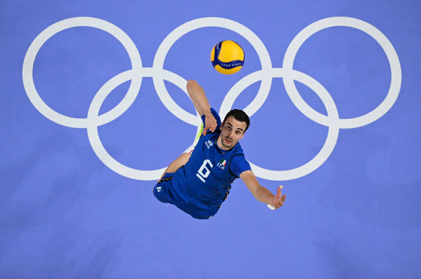 张常宁比基尼出镜，湖南卫视夏日特辑引热议