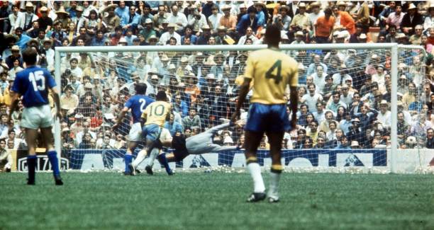 裁判争议频发：亚洲预选赛VAR技术引发多场争议判罚