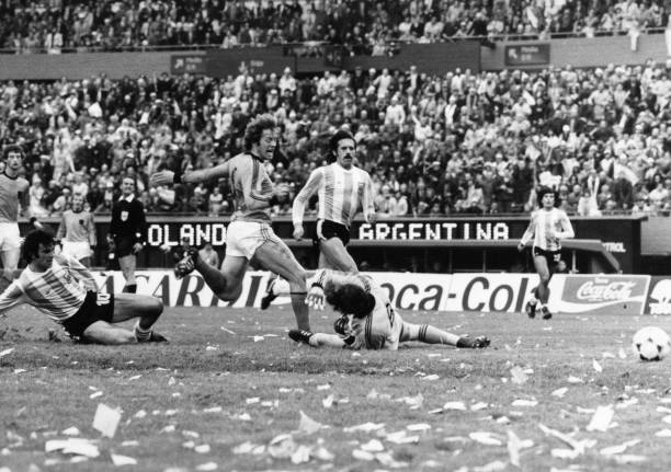 球员能力值大公开：凌空抽射2世界杯版全明星阵容